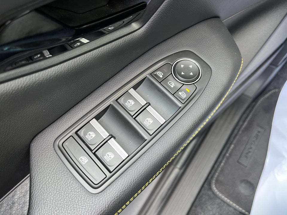 Renault Megane E-Tech 60 Techno 5d