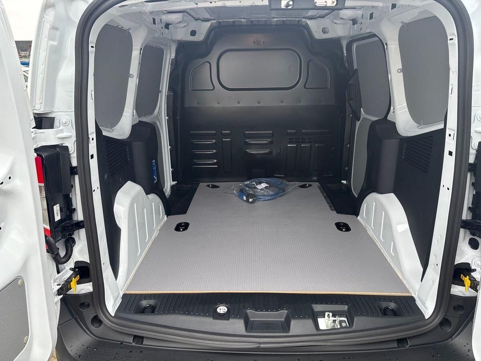 Ford E-Transit Courier 43 Trend