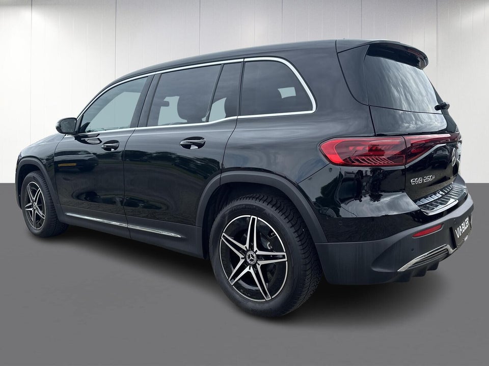 Mercedes EQB250+ AMG Advance 5d