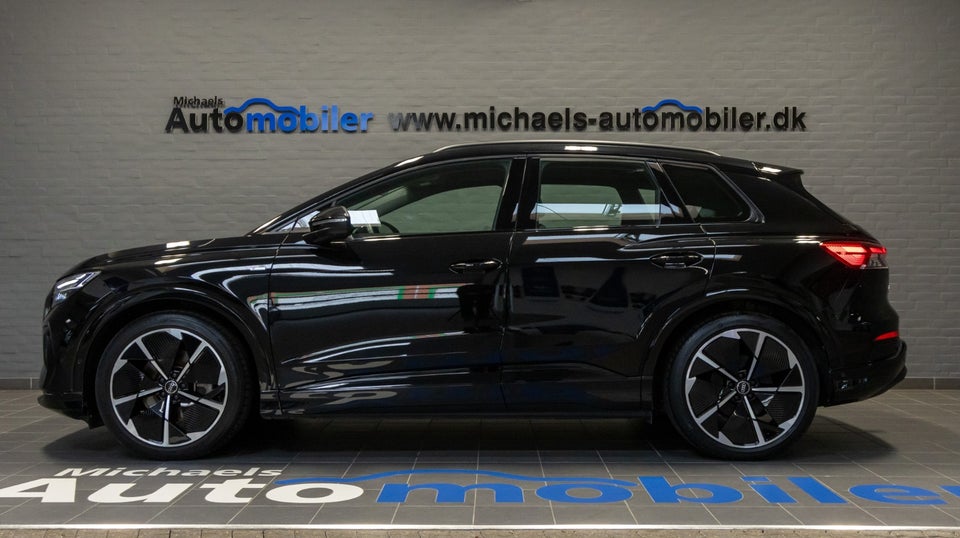 Audi Q4 e-tron 40 S-line 5d