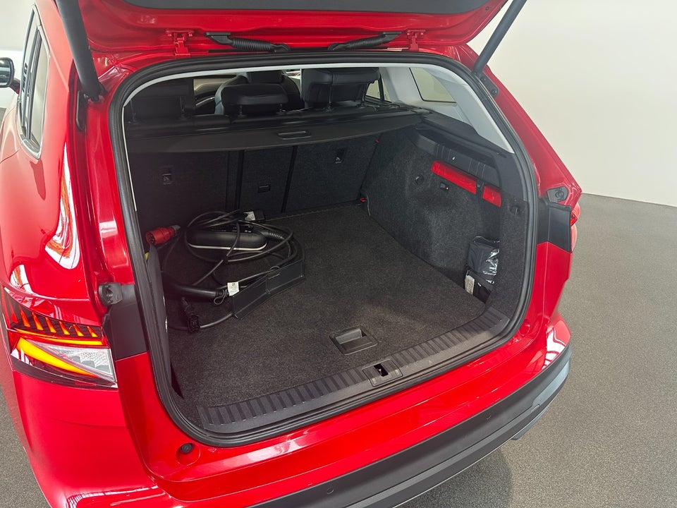 Skoda Enyaq 80 iV Suite 5d