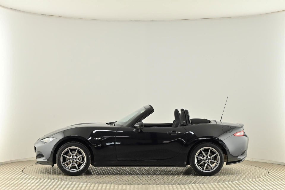 Mazda MX-5 1,5 SkyActiv-G 132 Roadster Exclusive-Line 2d