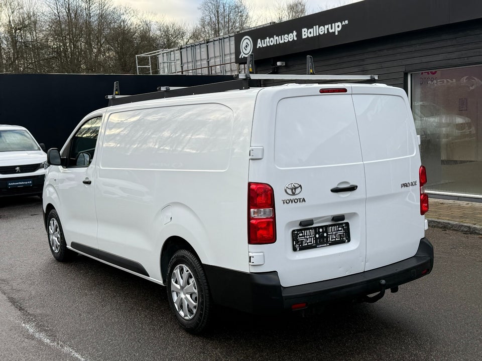 Toyota ProAce 2,0 D 120 Long Comfort 5d