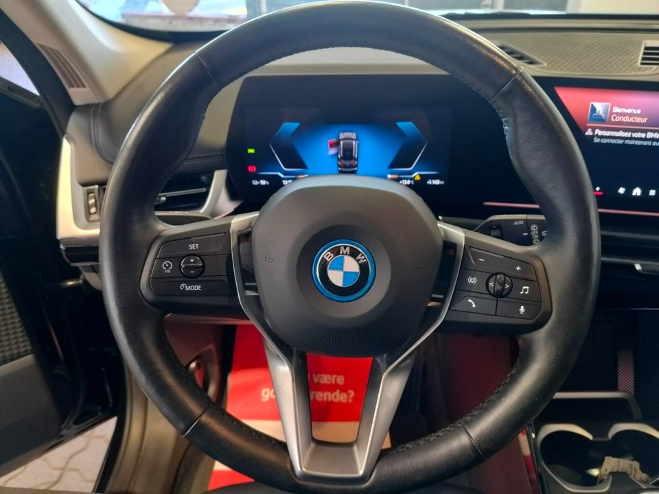 BMW iX1 xDrive30 X-Line 5d