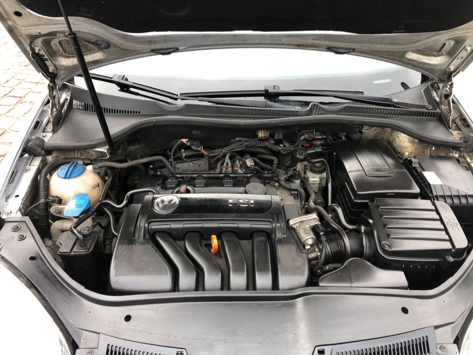 VW Golf V 2,0 FSi 5d