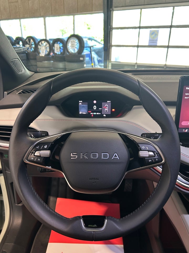Skoda Elroq 85 iV Lodge 5d
