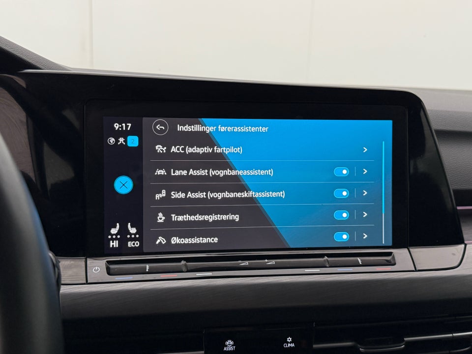 VW Golf VIII 1,4 eHybrid DSG 5d