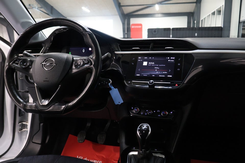 Opel Corsa 1,2 Blanc 5d