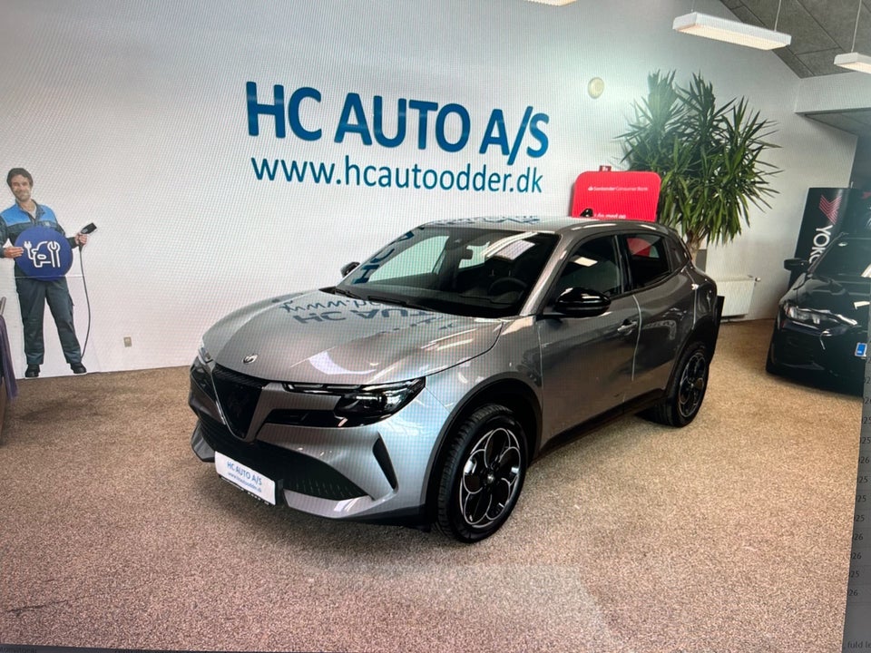 Alfa Romeo Junior Elettrica Core 5d