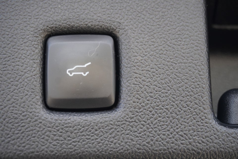Ford Kuga 2,5 PHEV Titanium X CVT 5d