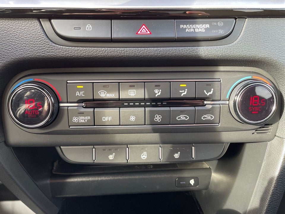 Kia XCeed 1,6 PHEV Upgrade Intro DCT 5d