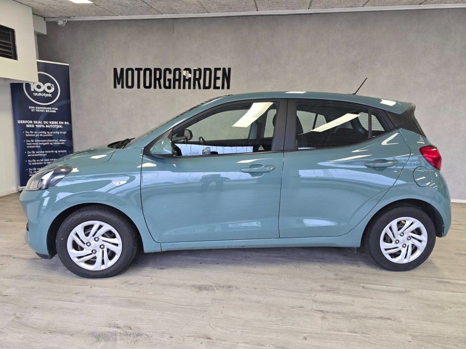 Hyundai i10 1,0 MPi Essential AMT 5d