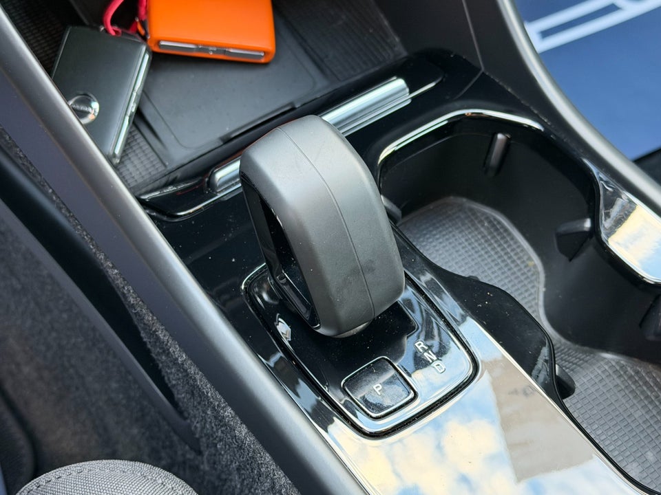 Volvo XC40 P6 ReCharge Core 5d