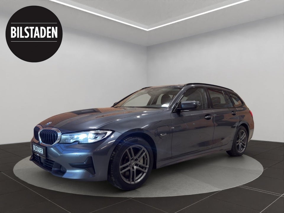 BMW 330e 2,0 Touring aut. 5d