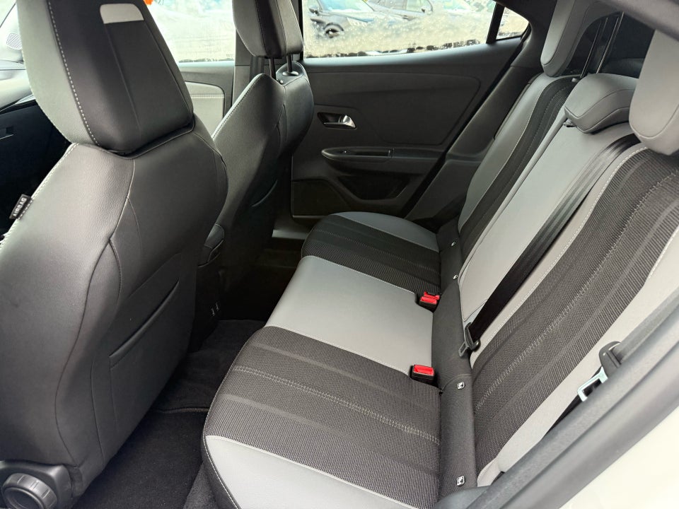 Opel Mokka-e 50 Elegance 5d