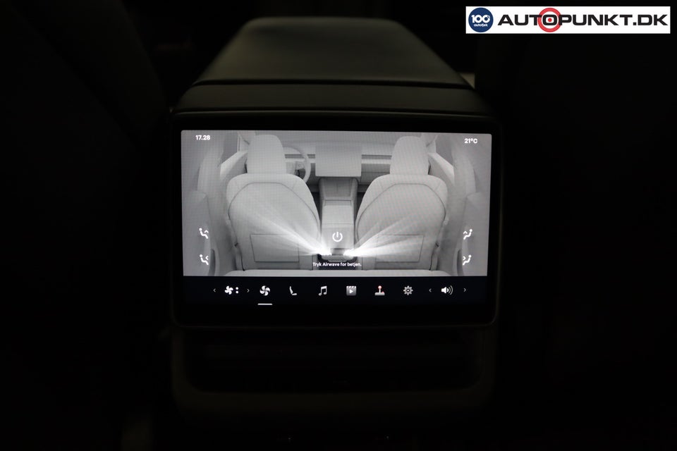 Tesla Model 3 Long Range AWD 4d