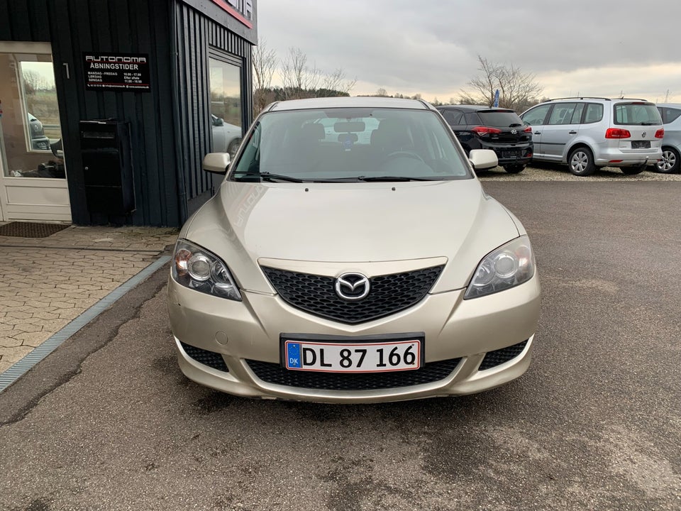 Mazda 3 1,6 Touring+ 5d