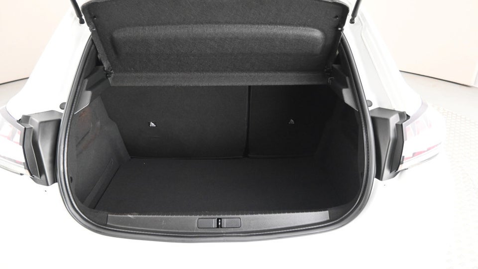 Peugeot 208 1,2 PureTech 75 Active Limited 5d