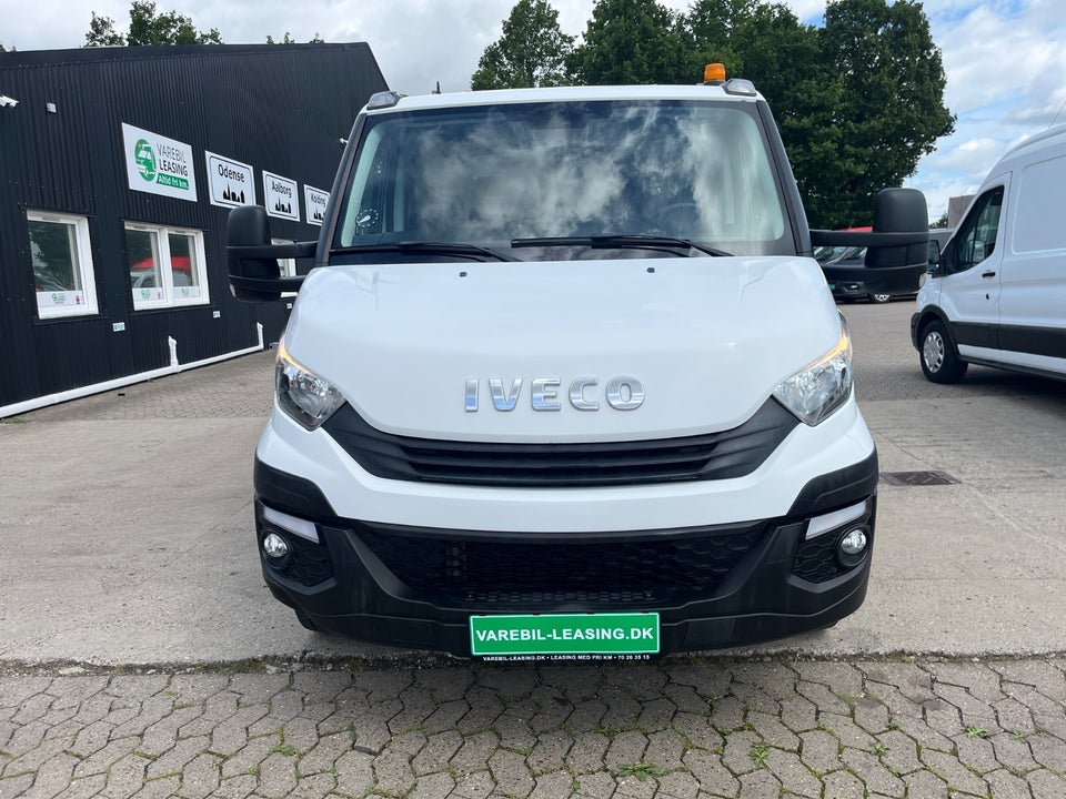 Iveco Daily 2,3 35S12 3000mm Lad 2d