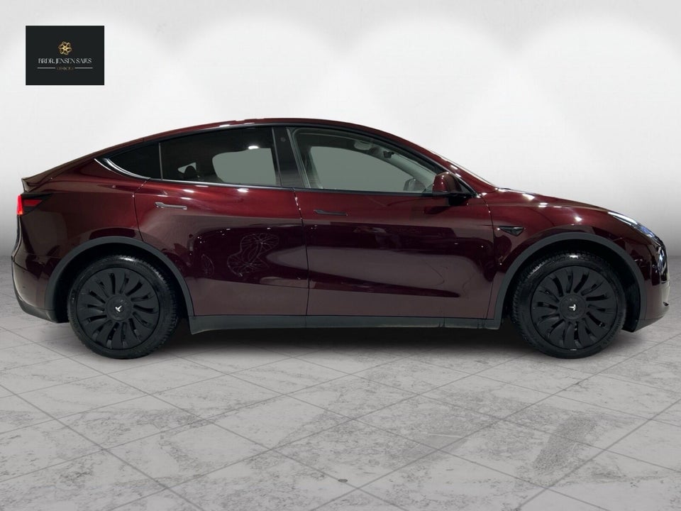 Tesla Model Y RWD 5d