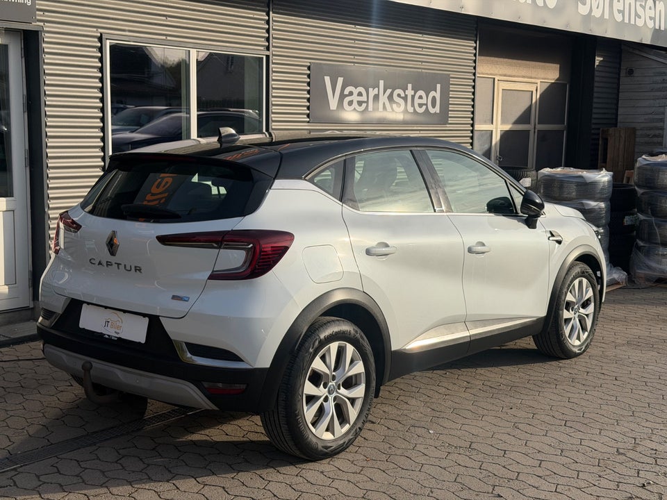 Renault Captur 1,6 E-Tech Intens 5d