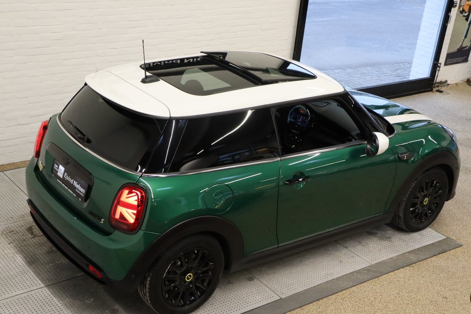 MINI Cooper SE Edition Premium Plus 3d
