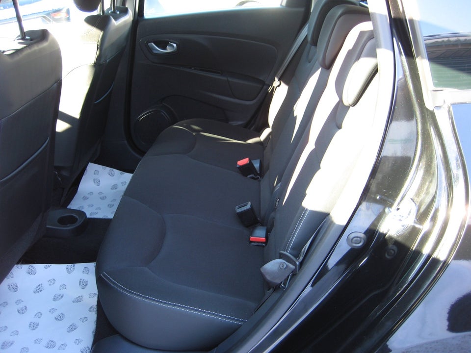 Renault Clio IV 0,9 TCe 90 Zen Sport Tourer 5d