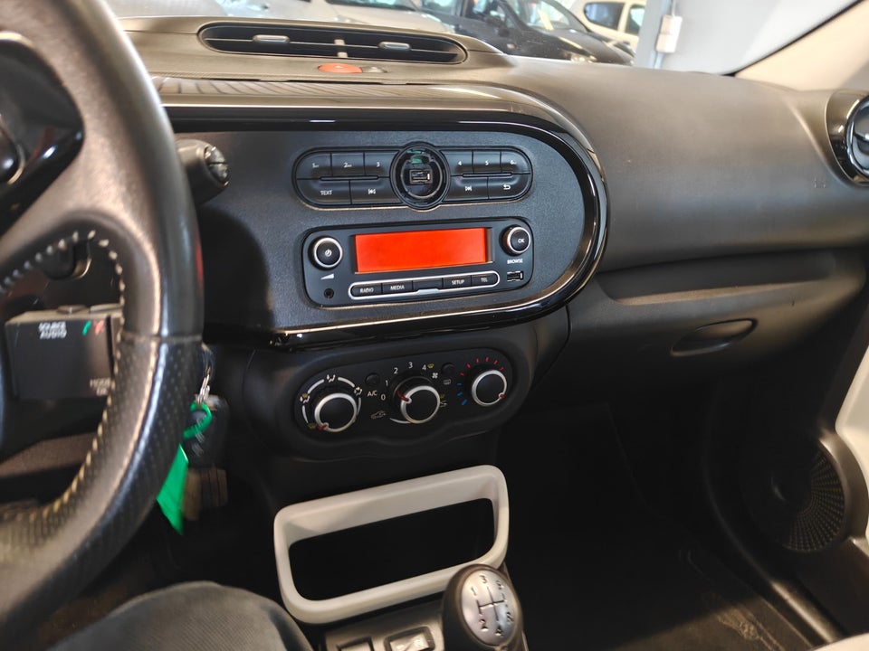 Renault Twingo 1,0 SCe 70 Expression 5d