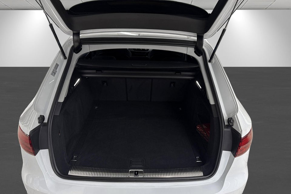 Audi A4 2,0 TFSi 190 Edition plus Avant 5d