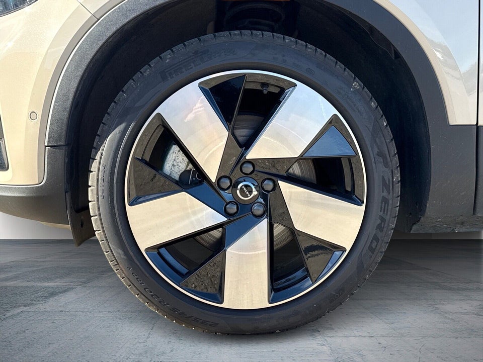 Volvo EX40 Extended Range Ultra 5d