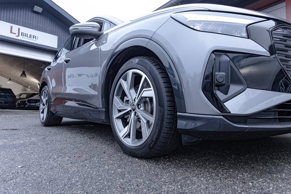 Audi Q4 e-tron 40 S-line Sportback 5d