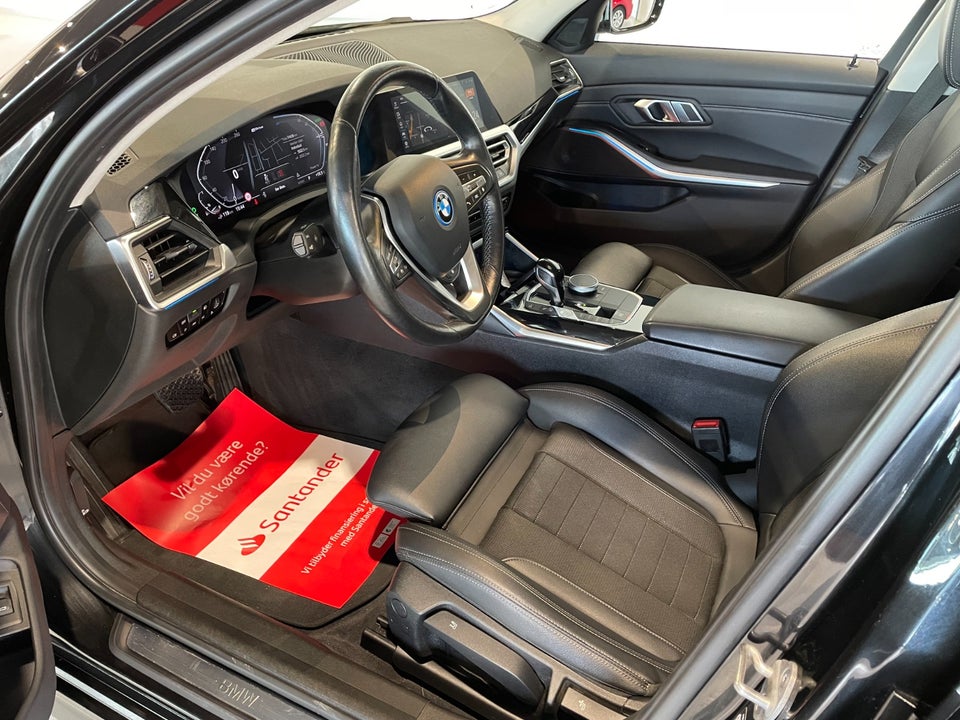 BMW 330e 2,0 Touring Sport Line aut. 5d