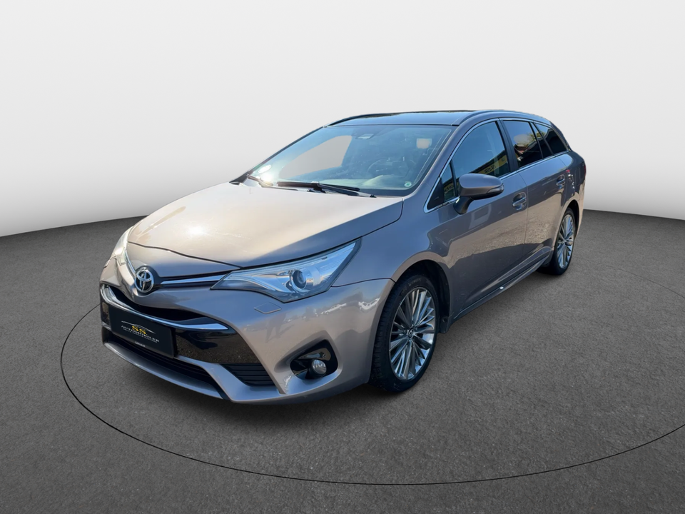Toyota Avensis 2,0 D-4D T2 Touring Sports 5d