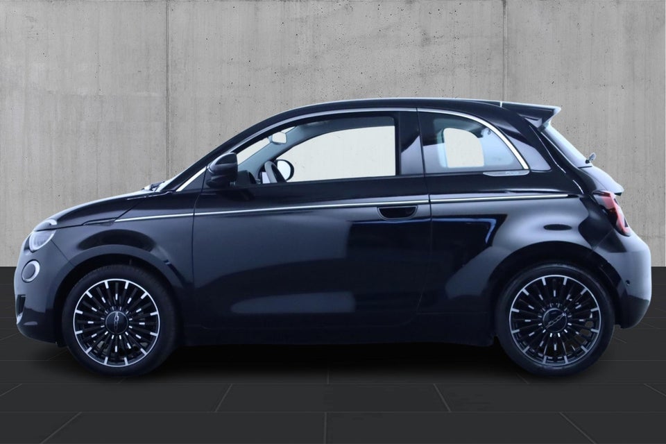 Fiat 500e 42 la Prima by Bocelli 3d