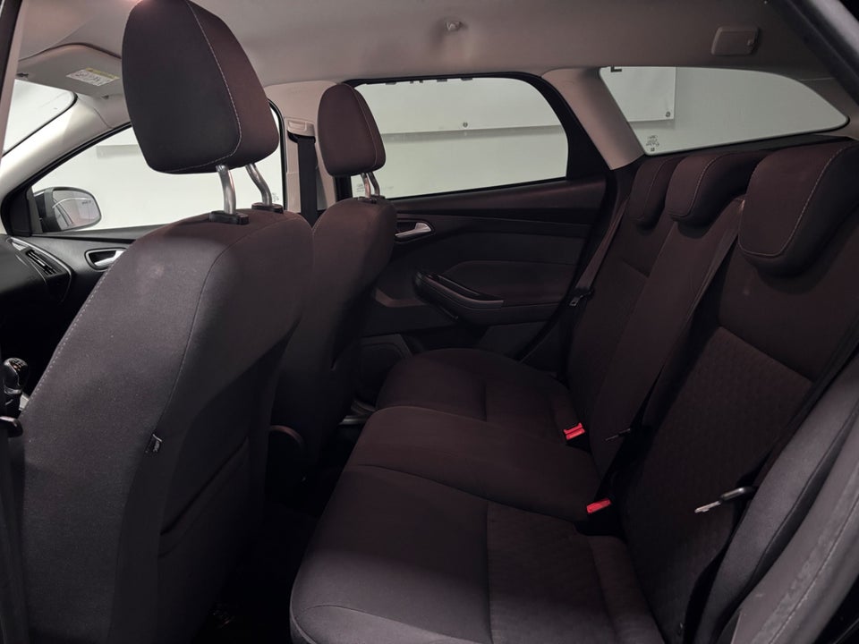 Ford Focus 1,0 SCTi 100 Trend stc. 5d