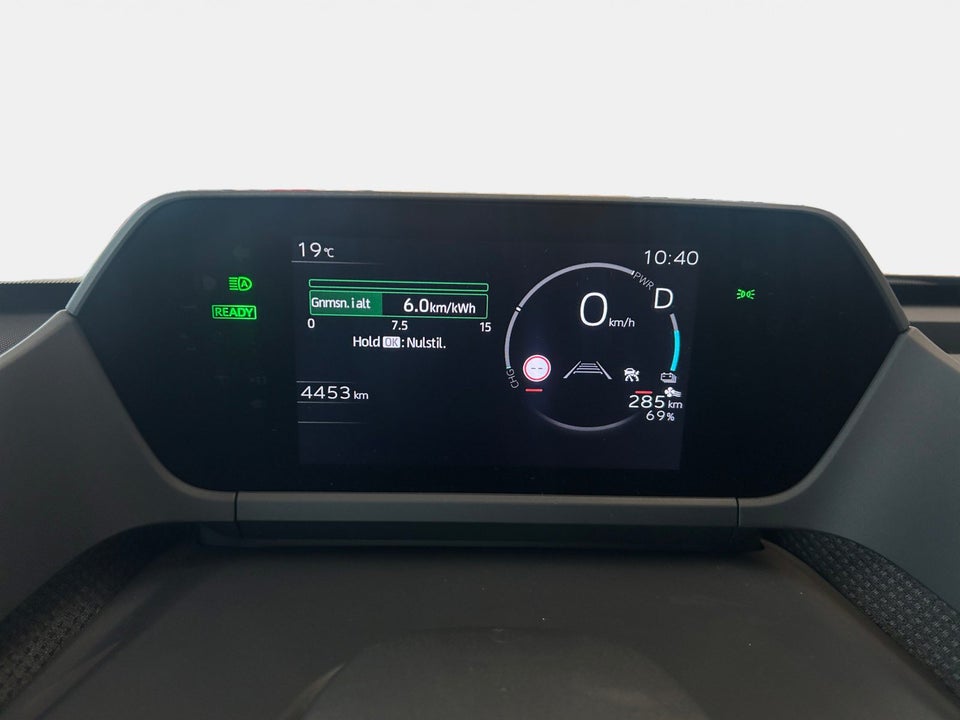 Toyota bZ4X Executive AWD 5d