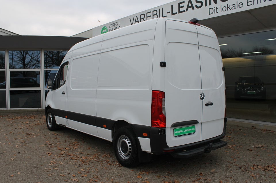 Mercedes Sprinter 214 2,2 CDi A2 Kassevogn aut. FWD