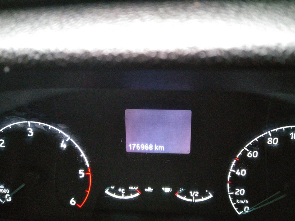 Ford Transit Custom 320 L2 2,0 TDCi 130 Trend