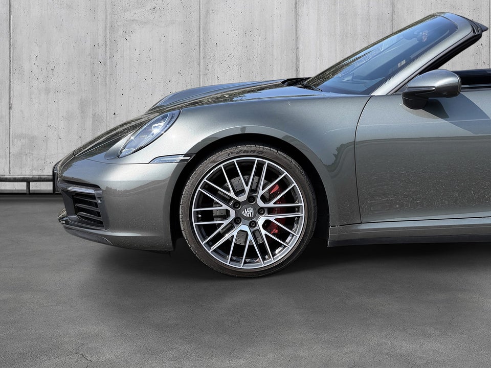 Porsche 911 Carrera 4S 3,0 Cabriolet PDK 2d