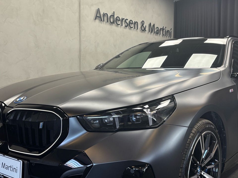 BMW i5 eDrive40 Touring M-Sport Pro 5d