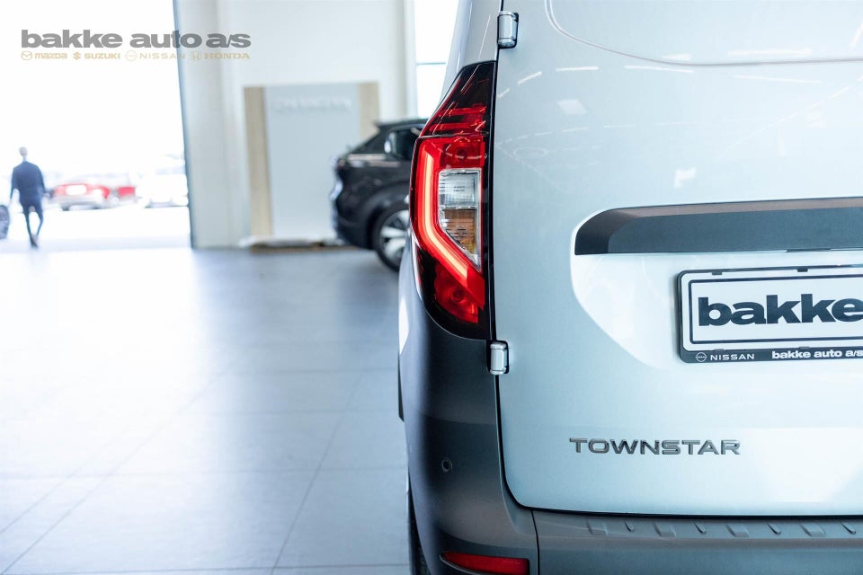 Nissan Townstar 45 N-Connecta L2H1