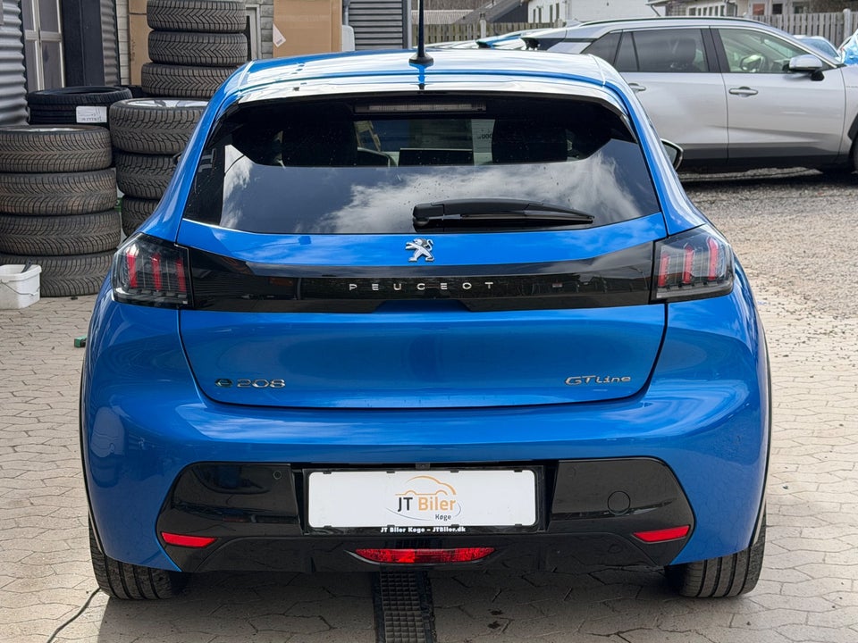 Peugeot e-208 50 GT 5d