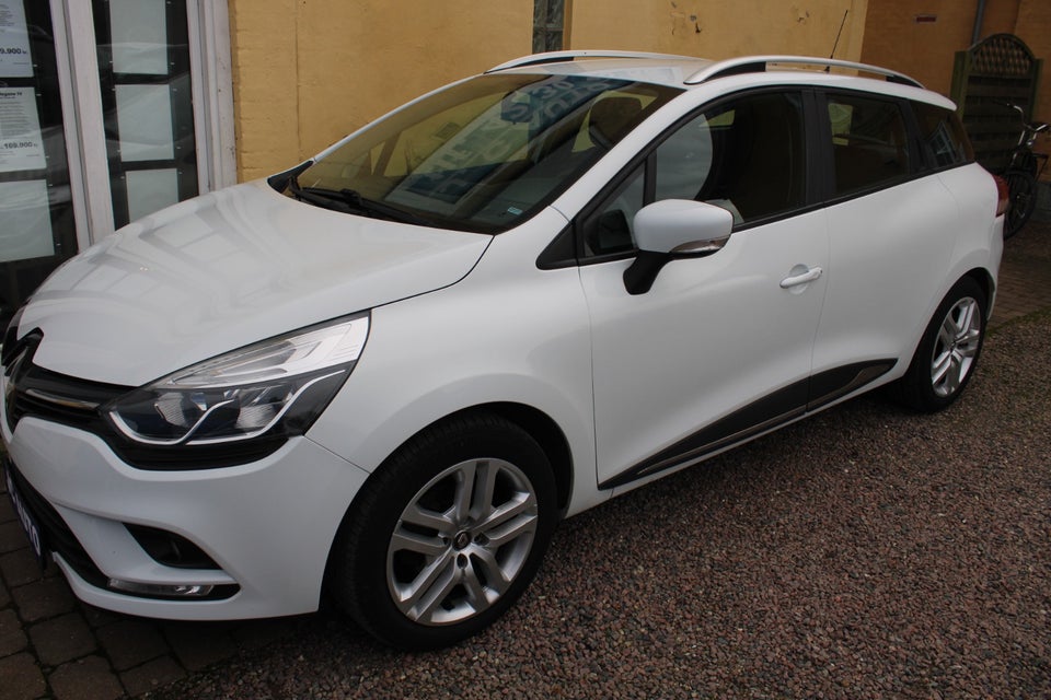 Renault Clio IV 0,9 TCe 90 Zen Sport Tourer 5d