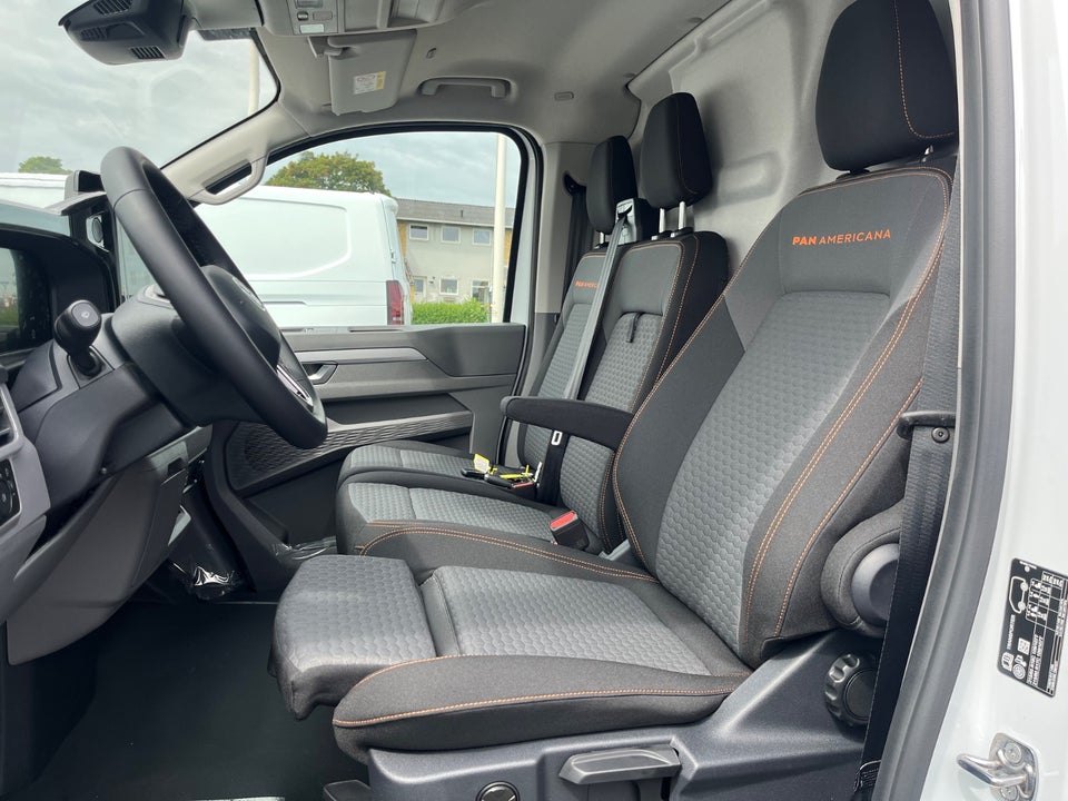 VW Transporter 2,0 TDi 150 PanAmericana Kassevogn aut. LWB