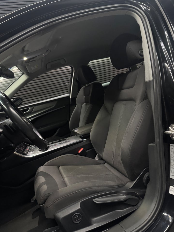Audi A6 40 TDi Sport Avant S-tr. 5d