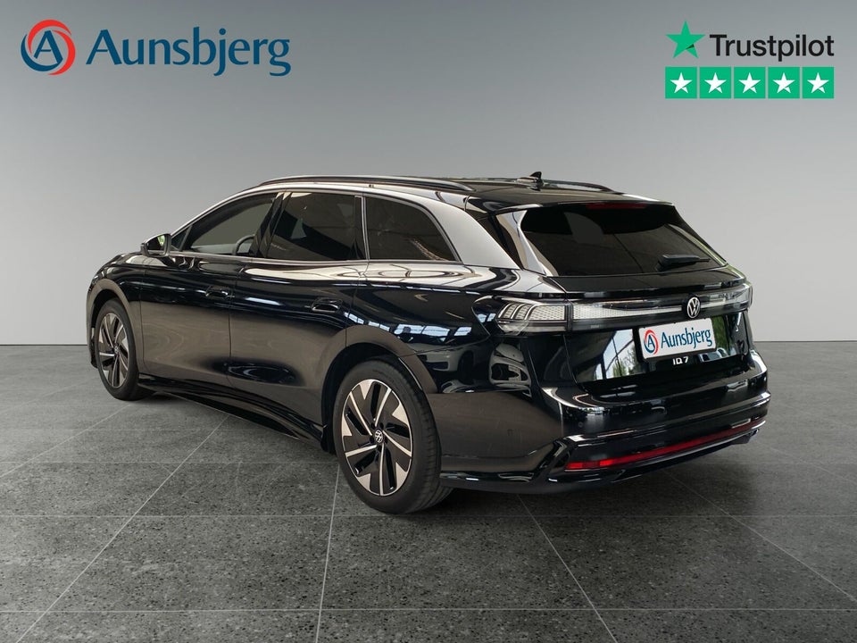 VW ID.7 77 Pro Tourer 5d