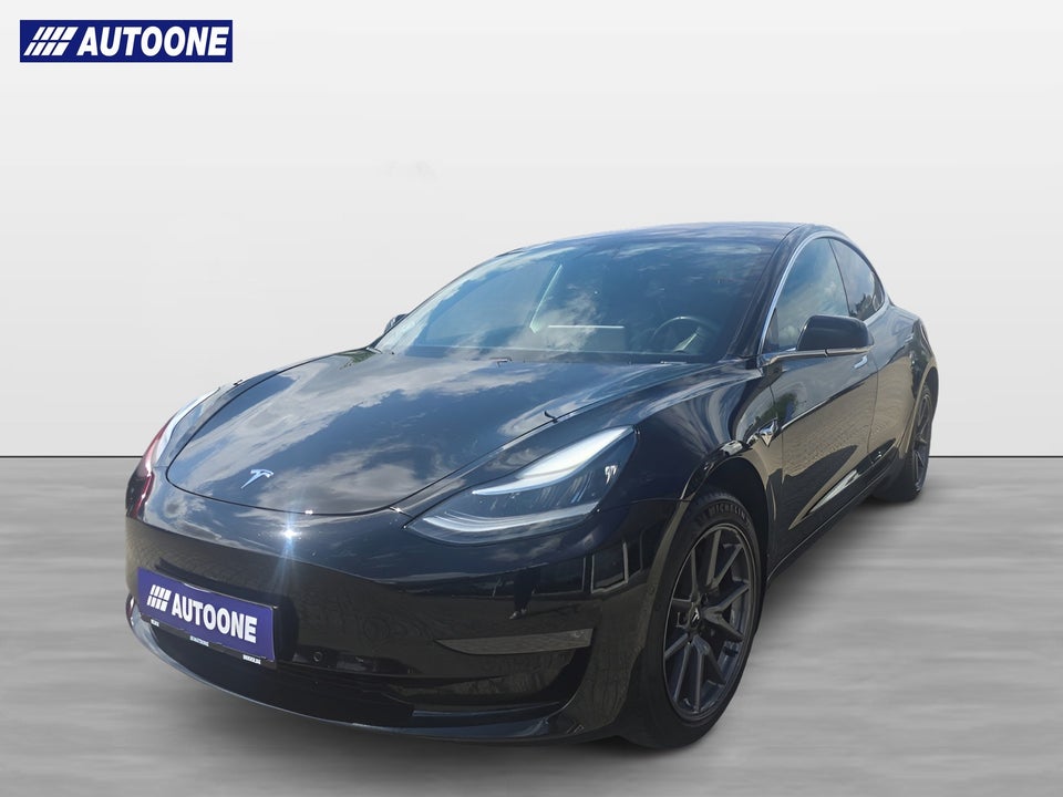 Tesla Model 3 Long Range RWD 4d