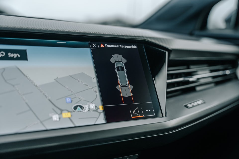 Audi Q4 e-tron 40 Advanced 5d