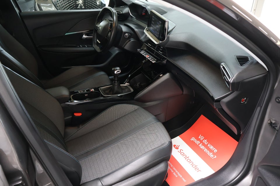 Peugeot 208 1,2 PureTech 100 Allure 5d