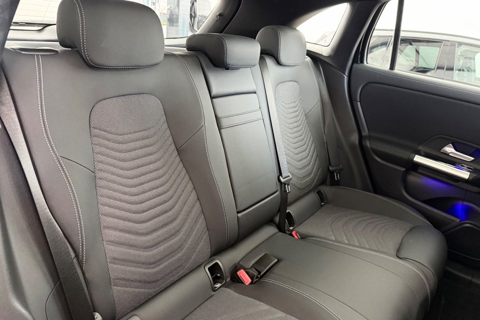 Mercedes EQA250+ Progressive 5d